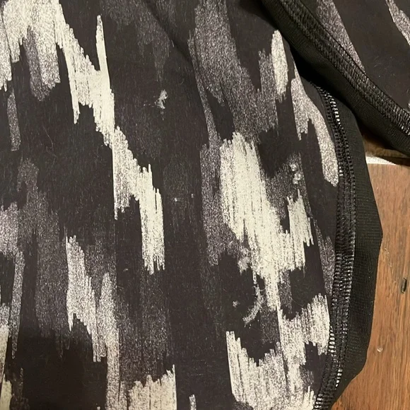 Lululemon T.H.E. Short *Luxtreme Liner 9" Rock Face Mercury Black Size Medium - Picture 9 of 15